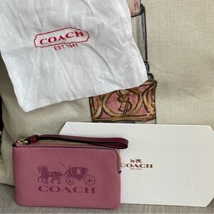 NWT COACH COLLECTORS STAGECOACH WRISTLET🌸🐎⭐️W/COACH box & Drawstring Dustbag⭐️